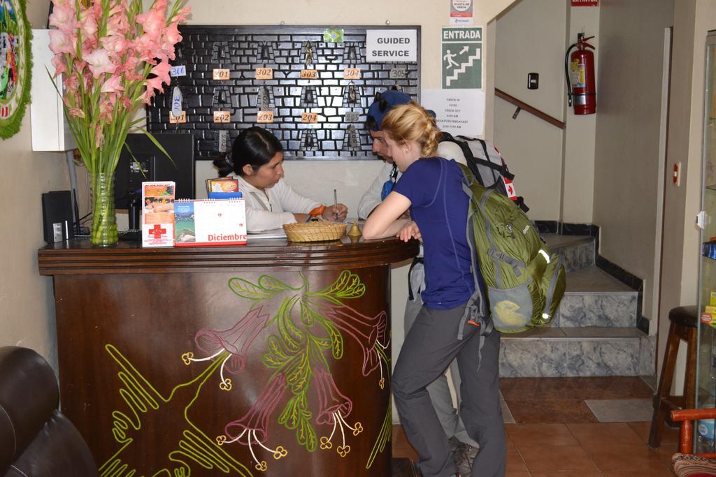 Hotel New Day Machu Picchu à Aguas Calientes Extérieur photo